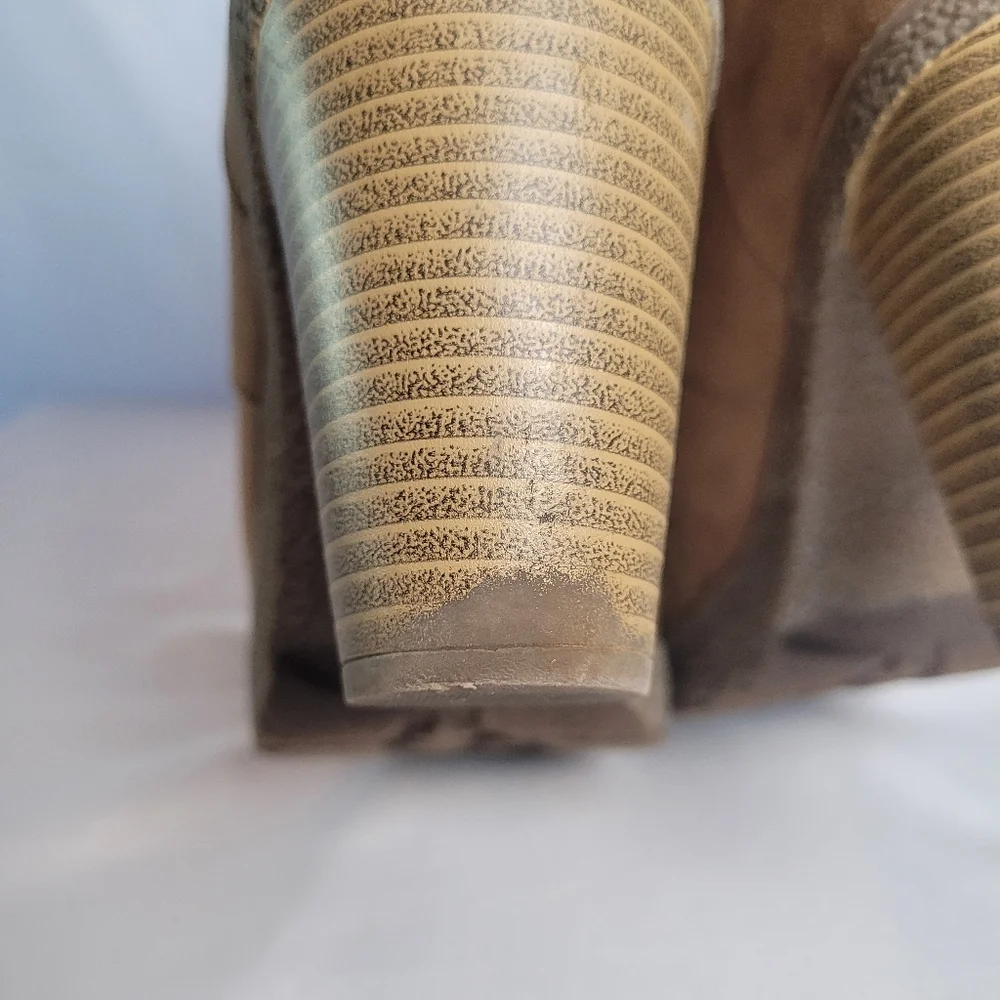 Brash Chestnut Brown Faux Suede Laceup Ankle Booties Shearling Top Size 9